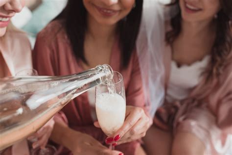 122 Newlywed Game Questions To Entertain Your Guests .